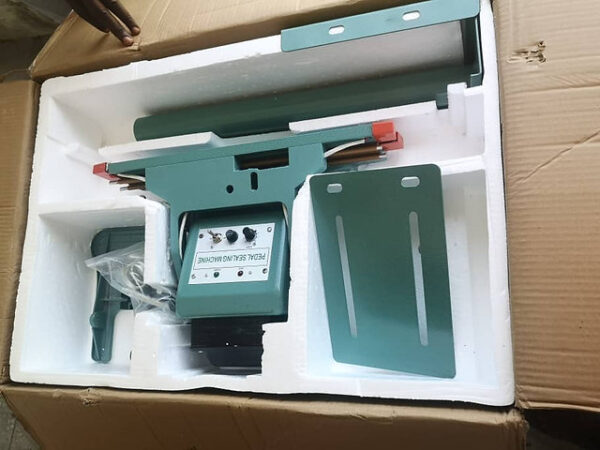 Pedal Impulse Sealing Machine - Image 4