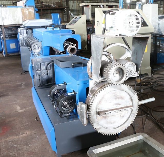 150mm Nylon Recycling Machine - Image 3